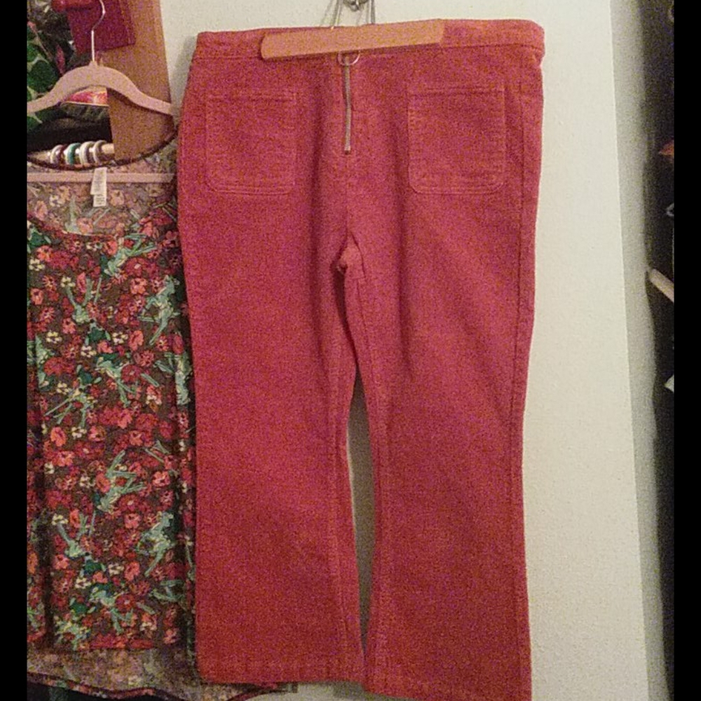 Fall corduroy capris BNWT Rust color